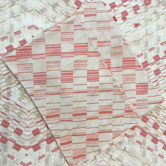 Coral Lattice Queen Bed Sheet